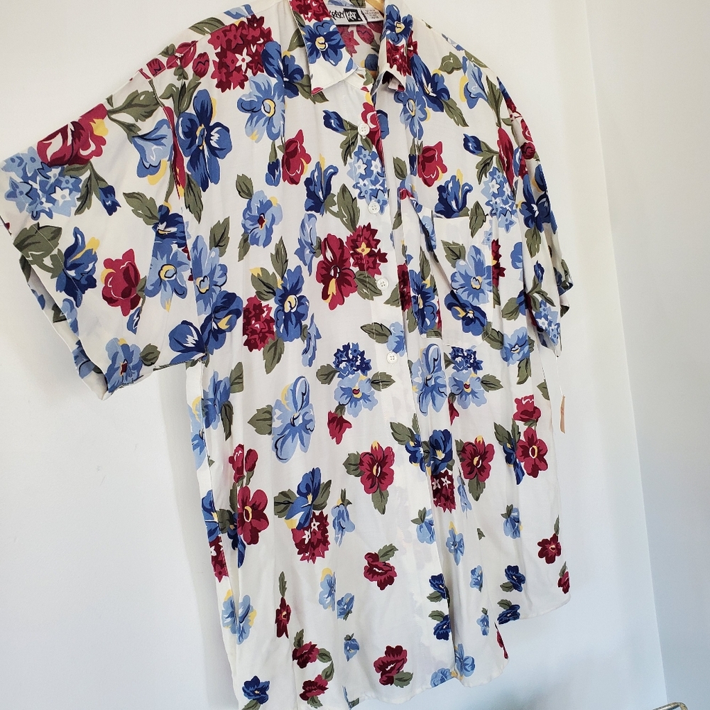 NWT! VTG KRAZY KAT Sz 1X Multi Color Floral On Cream SS Button Tunic Top Rayon